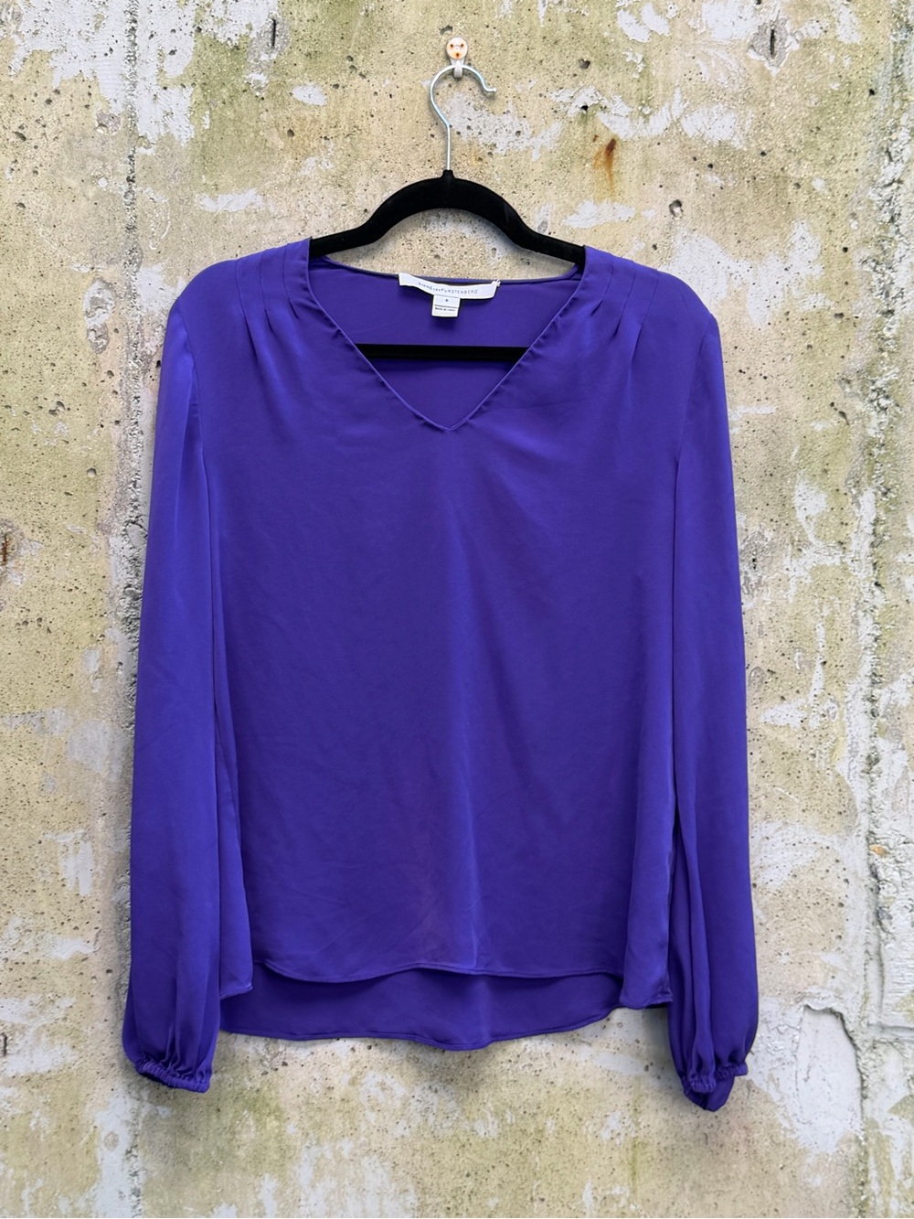 Diane Von Furstenberg Silk V-Neck Long Sleeve Blouse in Violet Purple
